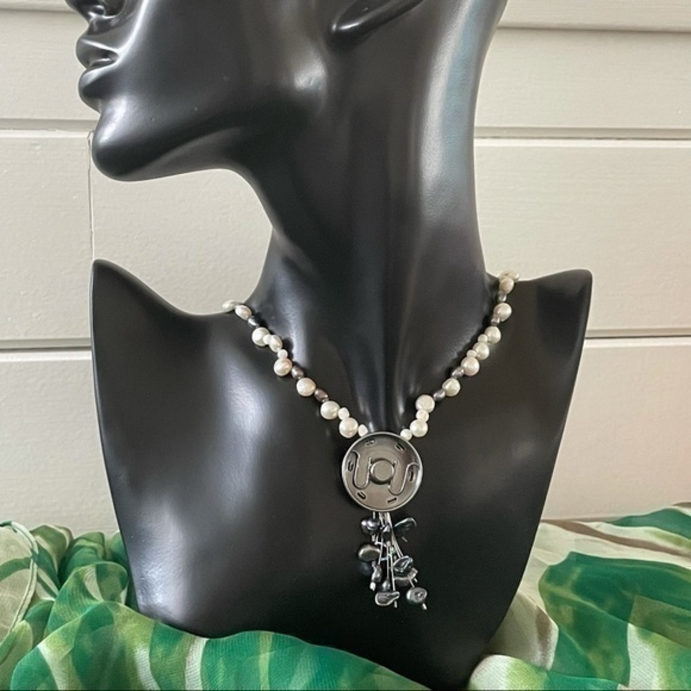 Handmade Statement Necklace Freshwater Pearl Mother of Pearl Snap Upcycle - Picture 7 of 7